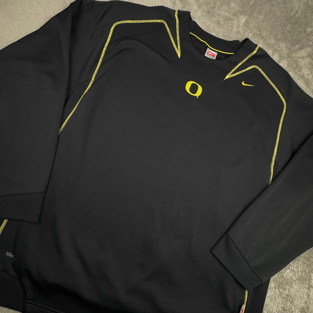 Nike Oregon Ducks Sweatshirt Mens XXL Black Excellent Vintage Therma Fit Crew